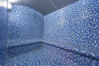 Lonicera City Kleopatra Hotel 3*