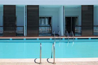 Lonicera West Hotel