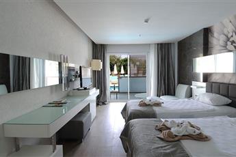 Lonicera West Hotel
