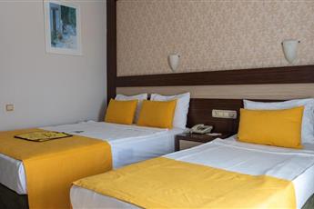 Lonicera World Hotel