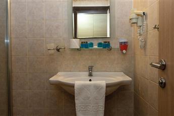 Lonicera World Hotel