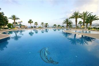 Lonicera World Hotel