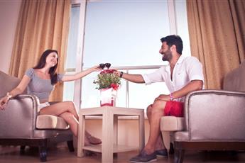 Lonicera World Hotel