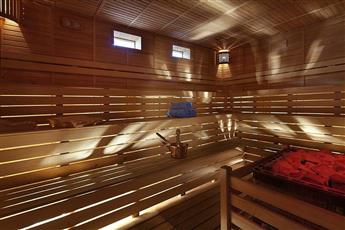 Lonicera World Hotel 4*