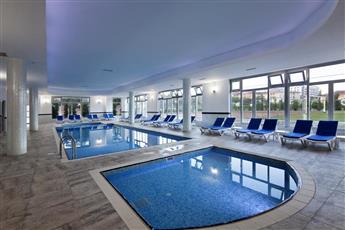 Lonicera World Hotel