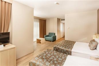 Lucida Beach Hotel