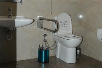 Lucida Beach Hotel