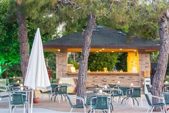 Lucida Beach Hotel