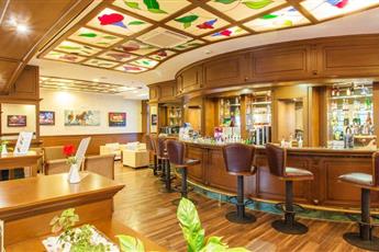 Lucida Beach Hotel