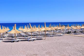 Lucida Beach Hotel