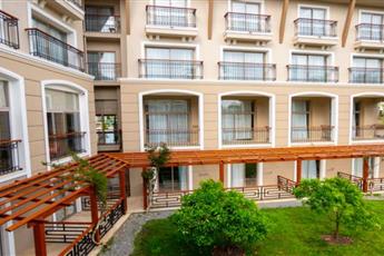 Lucida Beach Hotel