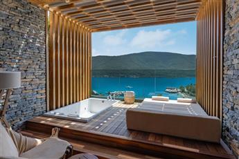 Lujo Hotel Bodrum 5*