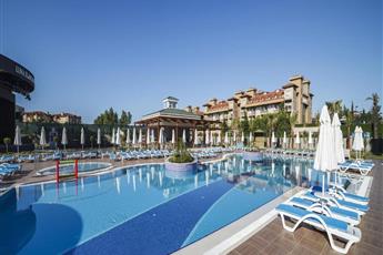 Luna Blanca Resort & Spa 5*