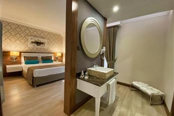 Luna Blanca Resort & Spa 5*