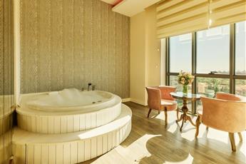 Luna Blanca Resort & Spa 5*