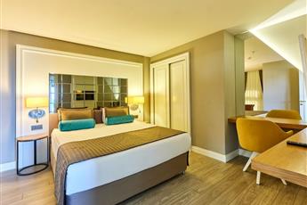 Luna Blanca Resort & Spa 5*