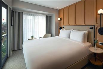 Lunet Old City Hotel 4*