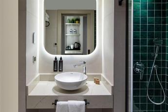 Lunet Old City Hotel 4*