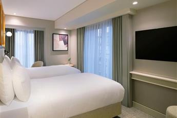 Lunet Old City Hotel