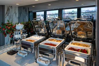 Lunet Old City Hotel