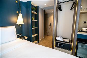 Lunet Old City Hotel