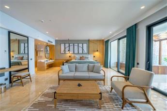 Lures Hotel - Adults Only 16+