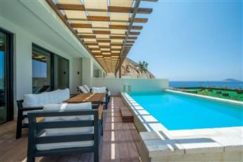 Lures Hotel - Adults Only 16+