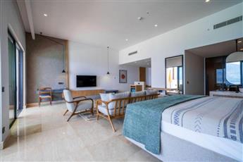 Lures Hotel - Adults Only 16+