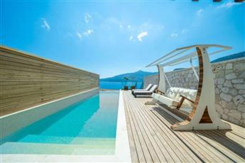 Lures Hotel - Adults Only 16+