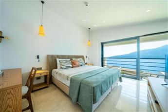 Lures Hotel - Adults Only 16+
