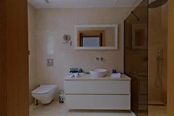 Lures Hotel - Adults Only 16+