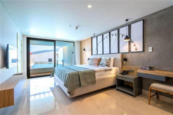 Lures Hotel - Adults Only 16+