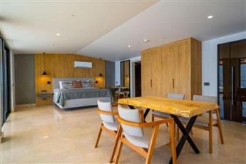 Lures Hotel - Adults Only 16+