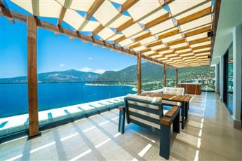 Lures Hotel - Adults Only 16+