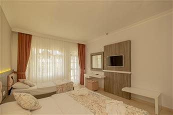 Lykia Botanika Beach & Fun Club