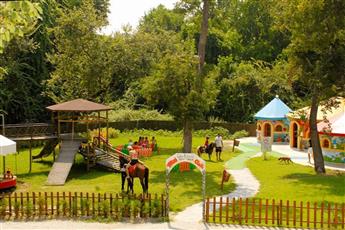 Lykia Botanika Beach & Fun Club