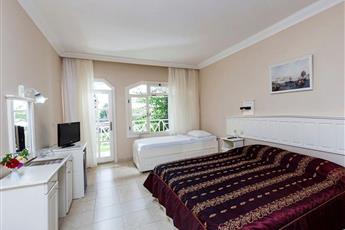 Lykia Botanika Beach & Fun Club