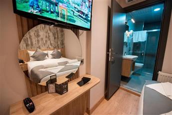 Mahya Hotel
