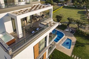 Maia Luxury Beach Hotel & Spa 4*