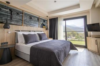 Maia Luxury Beach Hotel & Spa 4*