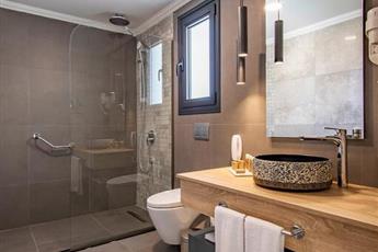 Maia Luxury Beach Hotel & Spa 4*