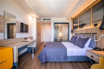 Maia Luxury Beach Hotel & Spa