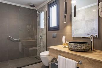 Maia Luxury Beach Hotel & Spa
