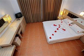 Malibu Garden Resort Hotel 3*