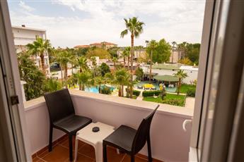 Malibu Garden Resort Hotel