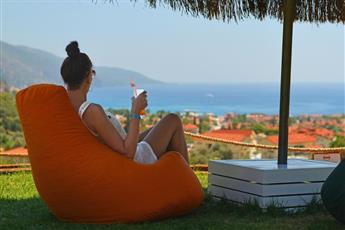 Manaspark Deluxe Hotel 4*