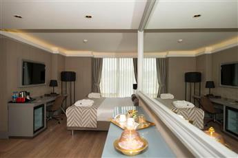 Manesol Old City Bosphorus 4*