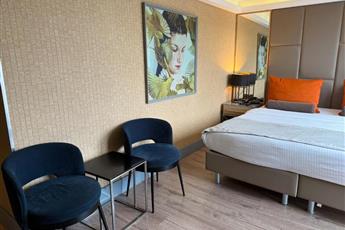 Manesol Old City Bosphorus 4*