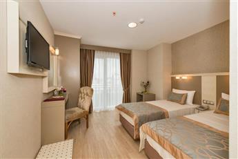 Marcello Hotel 3*