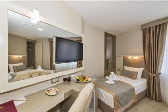 Marcello Hotel 3*